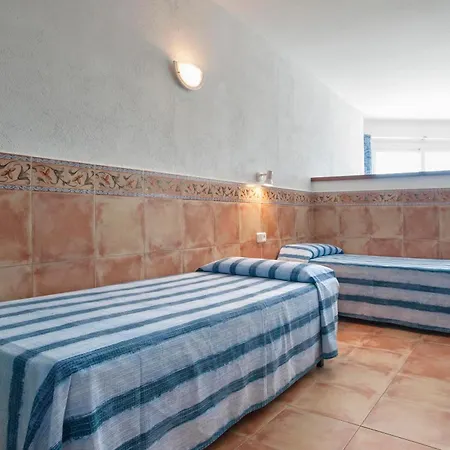 Apartaments El Berganti en Canyelles Petites Roses Room photo