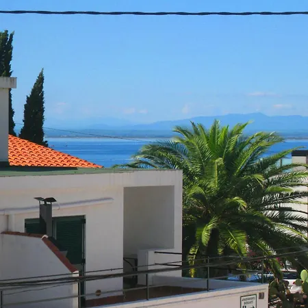 Apartaments El Berganti en Canyelles Petites Roses Room photo